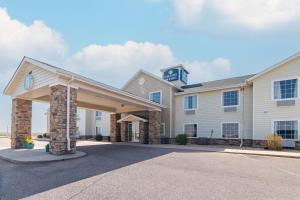 Cobblestone Inn and Suites - Eaton