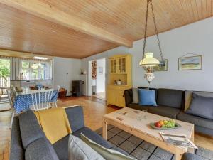 Holiday Home Sebastian - 100m to the fjord by Interhome