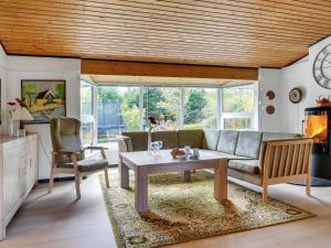 Holiday Home Alida - 1-1km from the sea by Interhome