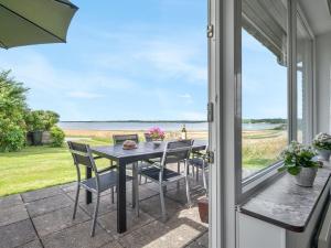 Holiday Home Ephra - 250m to the fjord by Interhome