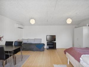 Holiday Home Self - 400m to the fjord by Interhome