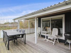 Holiday Home Iris - 300m from the sea by Interhome