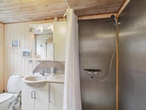 Holiday Home Iris - 300m from the sea by Interhome