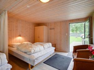 Holiday Home Hermand - 700m from the sea by Interhome