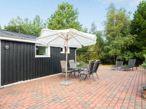 Holiday Home Poul - 100m from the sea by Interhome