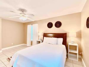 Bright & Spacious Getaway in Lovely NE Tallahassee