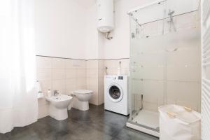 Relais Seriate,10 min Airport Milano-Bergamo, Parking Free e Air Conditioning