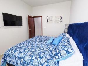 Isla Esmeralda Azul 1 Min Playa y Zona Dorada