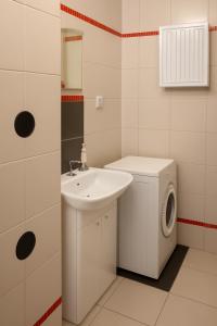 Apartament z Garażem blisko Lotniska