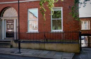 Full Apartment with secure parking great views