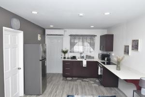 Good Stay Apartments and Car Rentals - Strutture non classificate a Gros Islet