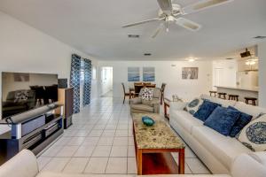 190 Anchorage Unit A (Left)