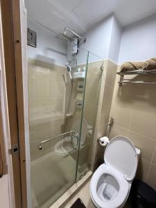 Shore 3 Residences with WiFi, Balcony, Pool