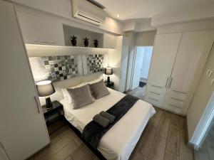 Stay at Regency Luxe One