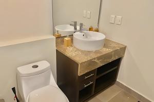 506 Plaza 3.14 by Del Mar