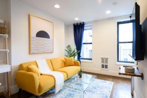 69-5A Modern Lower East Side 1BR Apt BRAND NEW
