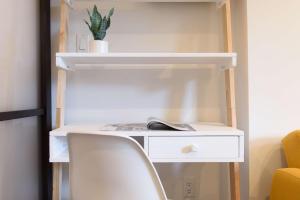 69-5A Modern Lower East Side 1BR Apt BRAND NEW