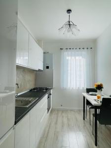 Studio Satina Residence with Private Parking & Self Check-In