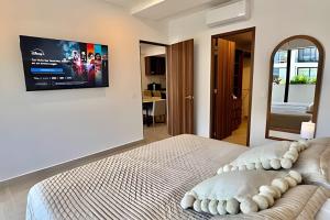 Iyari 402 by Del Mar