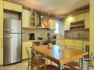 Marys luxury apartment Elaia 2