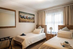 Jeffreys Bay Beach Accommodation Waters Edge