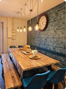 Chambre Heïdi dans le loft bleu