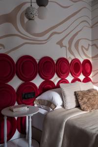 Scarlet Studio Room Luxe Lane5 Koregaon Park WiFi AC