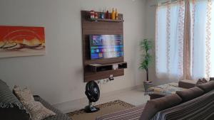 Casa com Piscina em Guaratiba