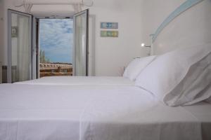 3 Bedroom Cycladic Villa Lia