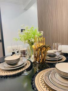 Kileleshwa- Classy Aircon 2Br with Gym &Pool