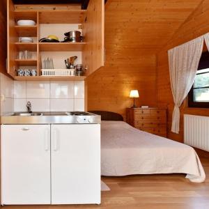 JŪROS TROBELĖ namukas Kunigiškėse