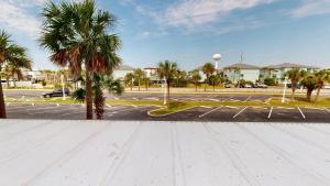 SeaCrest 210- by Holiday Isle Properties