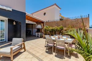 Villa Mirador del Atlantico With Heated Pool