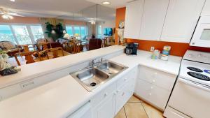 SeaCrest 605- by Holiday Isle Properties