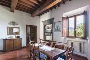 Podere Pagliaio 1 Historic Villa