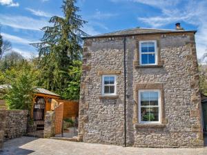 2 Bed in Bakewell 90406