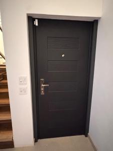 Luxurious & Modern House