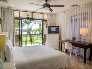 Luxury Beachfront Jaco Condo-Sleep 6-1st floor