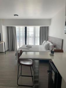 Urban Suites Apart Hotel con Estacionamiento Gratuito