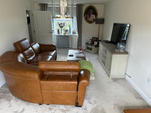 Comfortable 5-Guests Abode - In Quiet Village