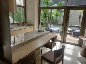 1014- Studio com Piscina a 350m do Metro Tatuapé