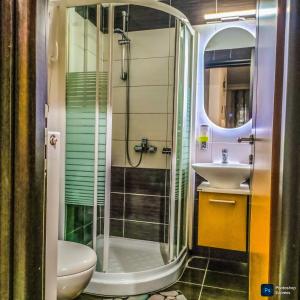 MYTHOS HOUSE LUXURY APARTMENt!!