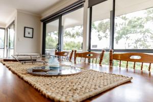 Allure " Absolute Waterfront " Family Friendly