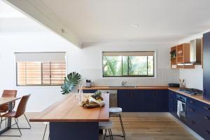 Barefoot Bungalow - Beachfront Byron Bay