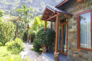 Trang An River View Homestay