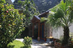 Trang An River View Homestay