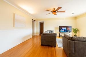 Fullerton Fairytale Vacation Home - 10 Min Drive to Disneyland