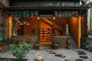 Nostalgia DongVan Homestay Ha Giang