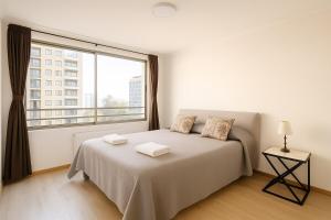 Steps from the subway and Free Parking