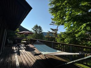 CabinC Private Fireplace, BBQ, Lake Saiko MtFuji